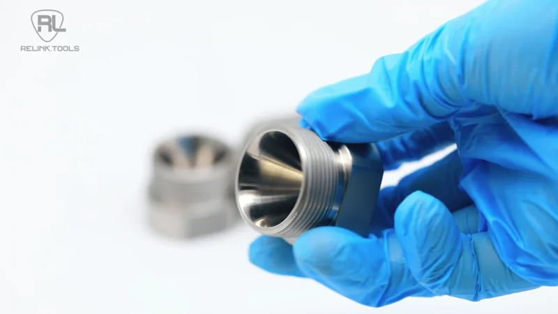 High-durability diamond extrusion guide for long tool life